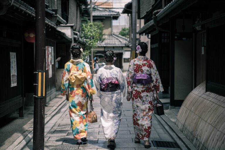 kimonos